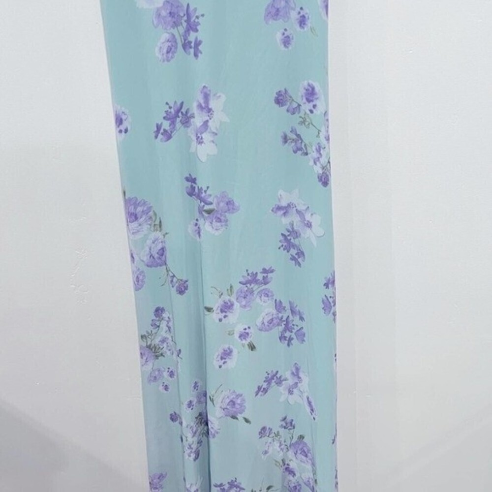 Lulu’s Floral Maxi Dress - Picture 8 of 10